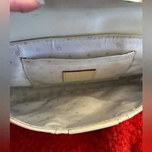 Louis Vuitton small purse